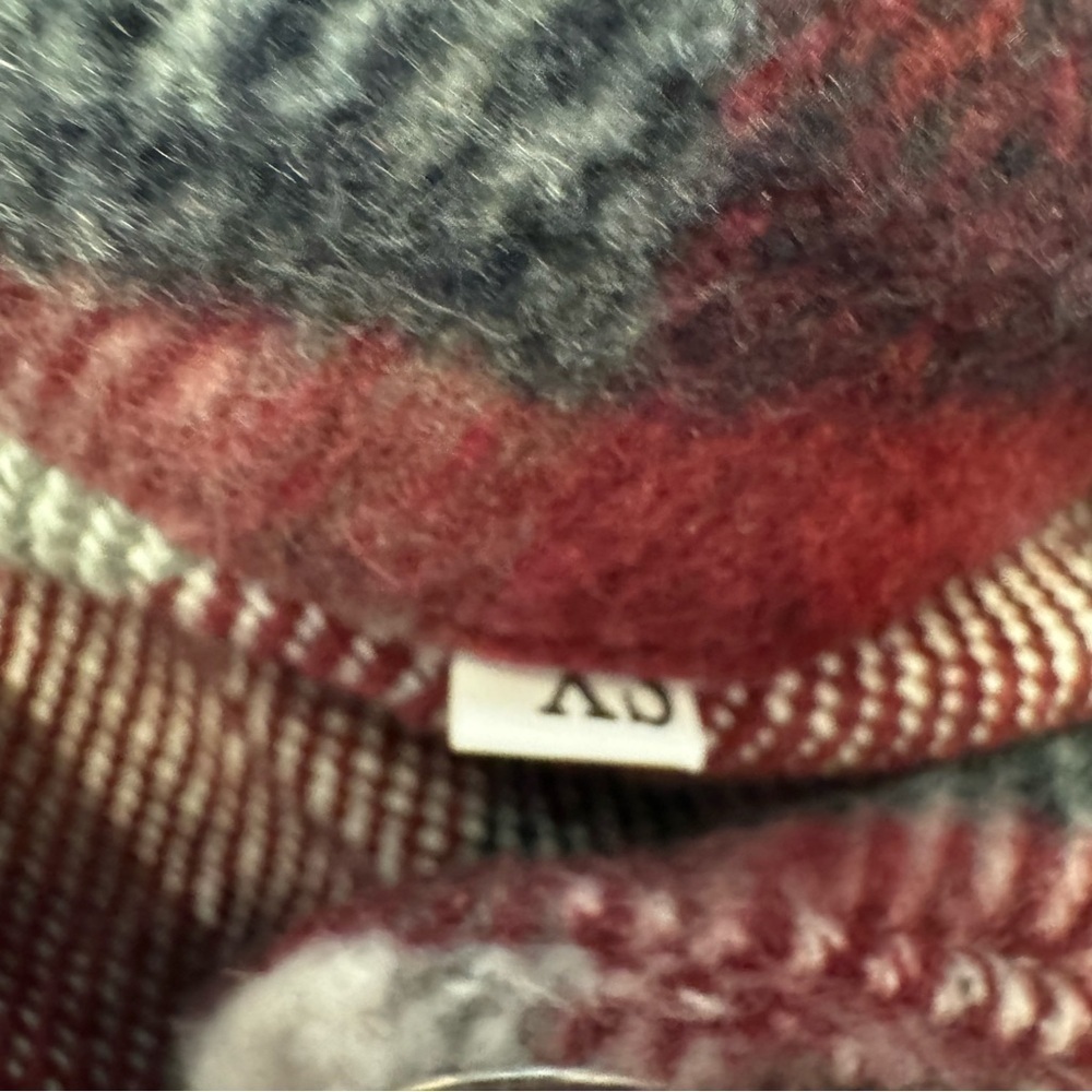 Flannel Shirt Jacket Shacket Coat Size XS Plaid Red White Black Cream Pockets - Picture 4 of 15
